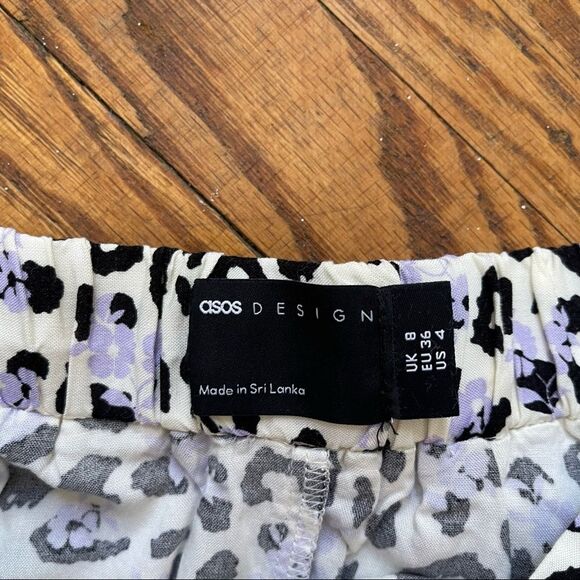 NWOT ASOS Design White Mini Skirt in Animal Purple Floral Print size 4 - Picture 5 of 5